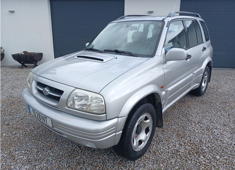 Suzuki Vitara • 1999 • 200,000 km 1