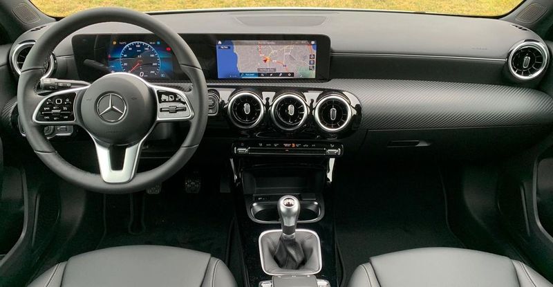 Mercedes-Benz A • 2021 • 300,000 km 3