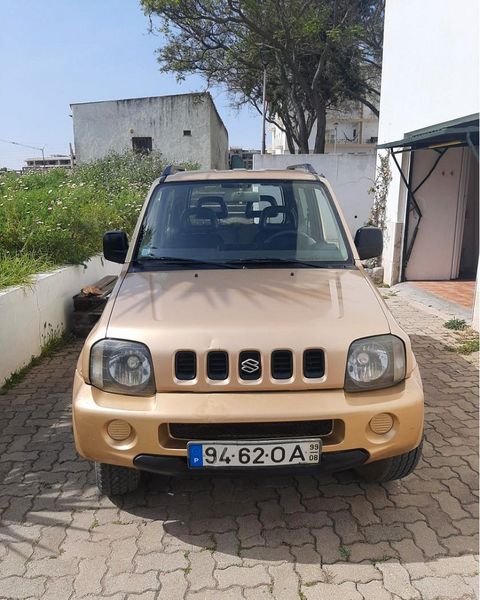 Suzuki Equator • 1999 • 250,000 km 1