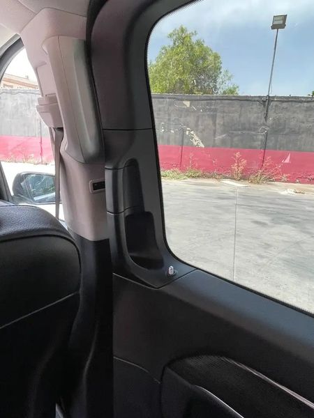 Mercedes-Benz Sprinter • 2020 • 132,000 km 10