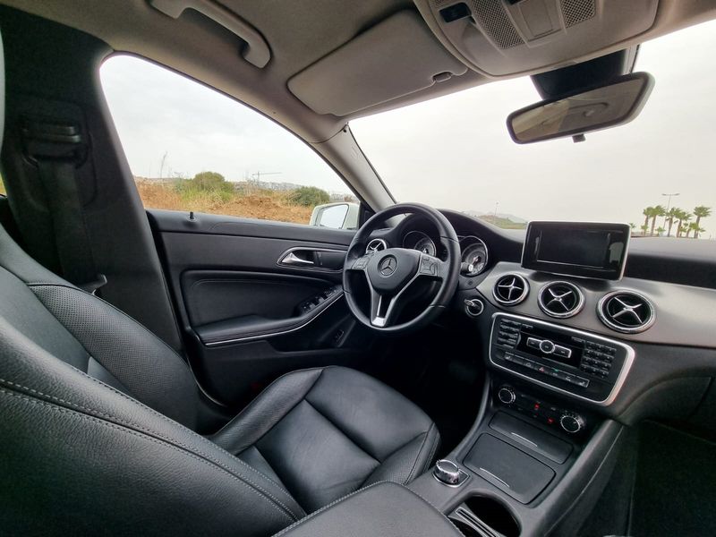 Mercedes-Benz CLA • 2013 • 93,150 km 4