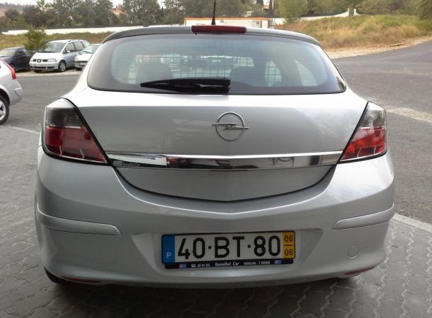 Opel Astra • 2006 • 194,000 km 1