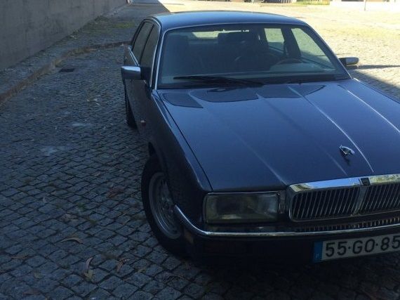 Jaguar Sovereign • 1992 • 220,000 km 1