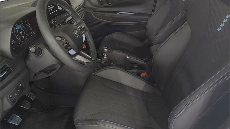 Hyundai i20 • 2024 • 396 km 11