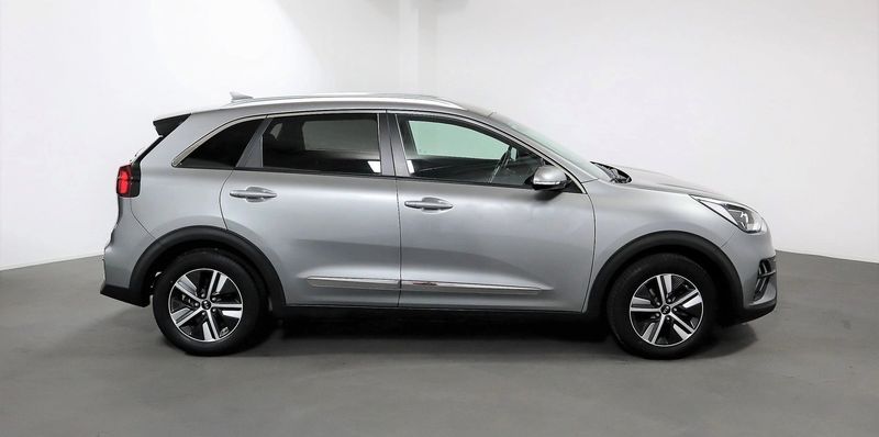 Kia Niro • 2021 • 43,697 km 3