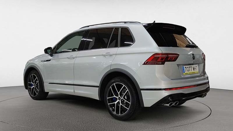 Volkswagen Tiguan • 2023 • 10,800 km 4