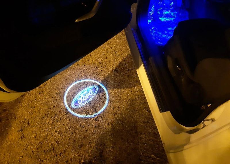 Ford C-Max Energi • 2011 • 400,000 km 4