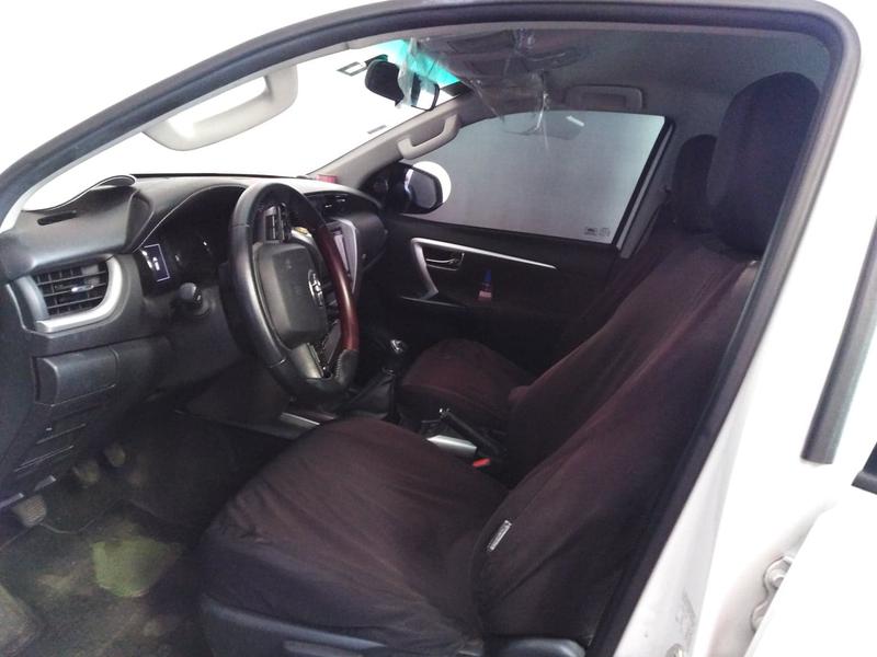 Toyota Fortuner • 2018 • 56,846 km 7