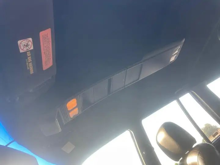 Jeep Grand Cherokee • 1998 • 254,000 km 13