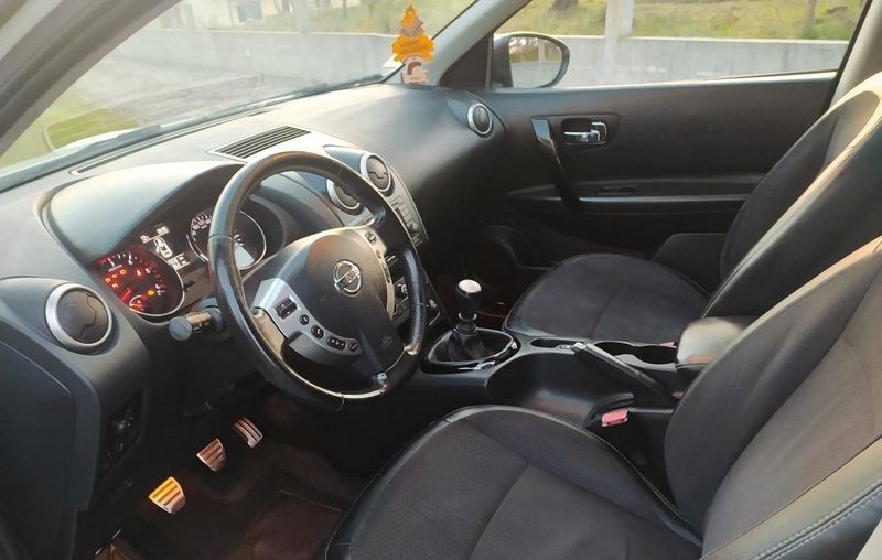 Nissan Qashqai +2 • 2014 • 140,000 km 3