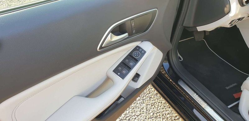 Mercedes-Benz CLA • 2017 • 129,000 km 3