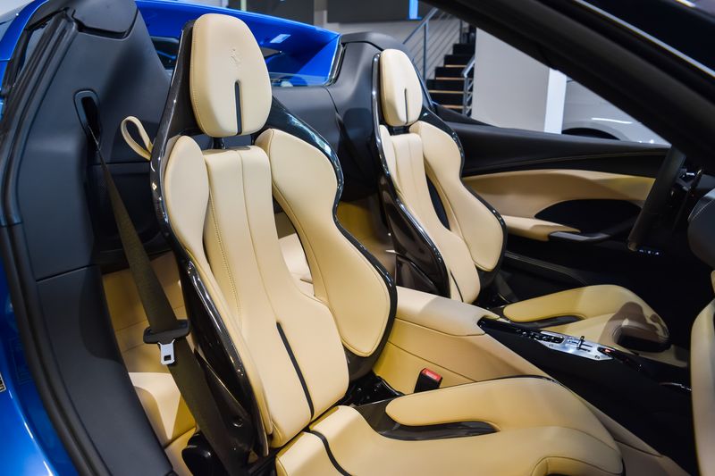 Ferrari 812 GTS • 2024 • 3,500 km 7