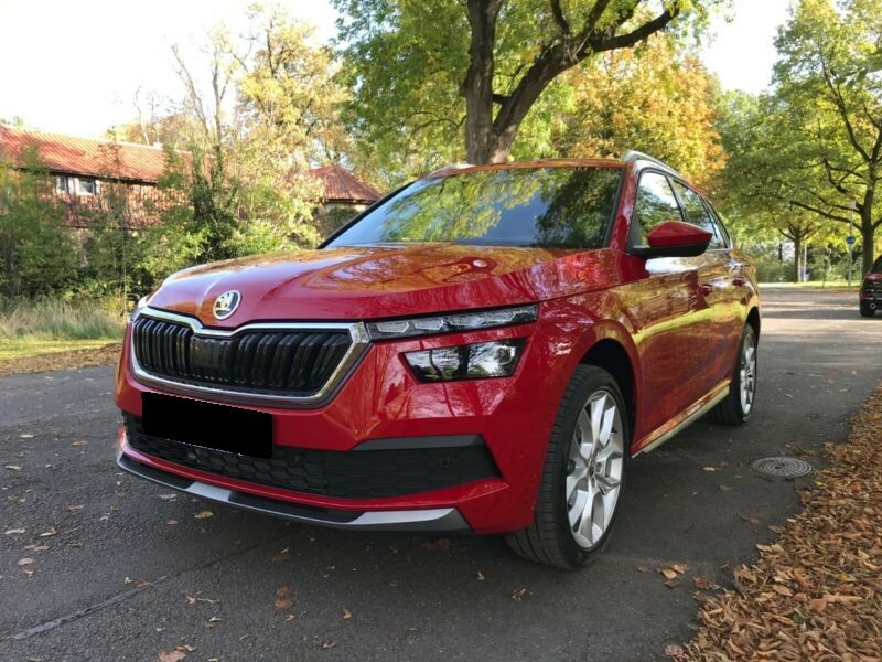 Škoda Rapid Spaceback • 2019 • 46,500 km 4