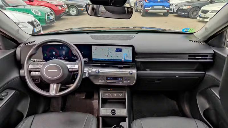 Hyundai Kona • 2023 • 25,451 km 5