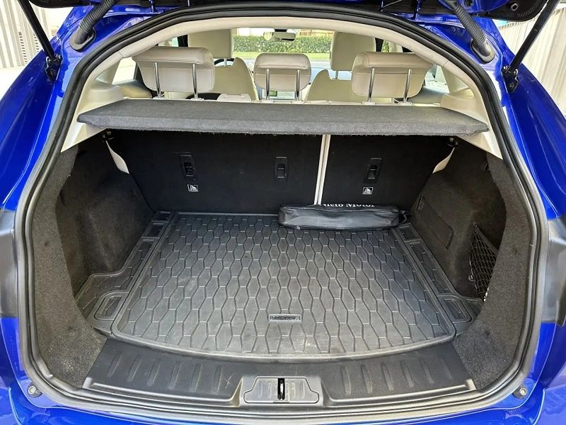 Jaguar E-PACE • 2019 • 131,200 km 7