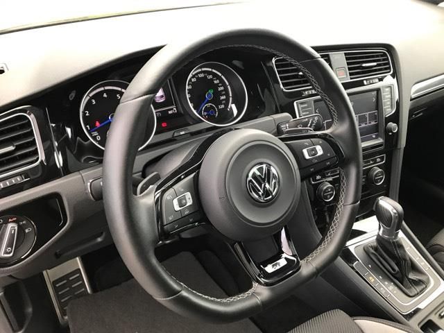 Volkswagen Golf • 2014 • 149,000 km 7