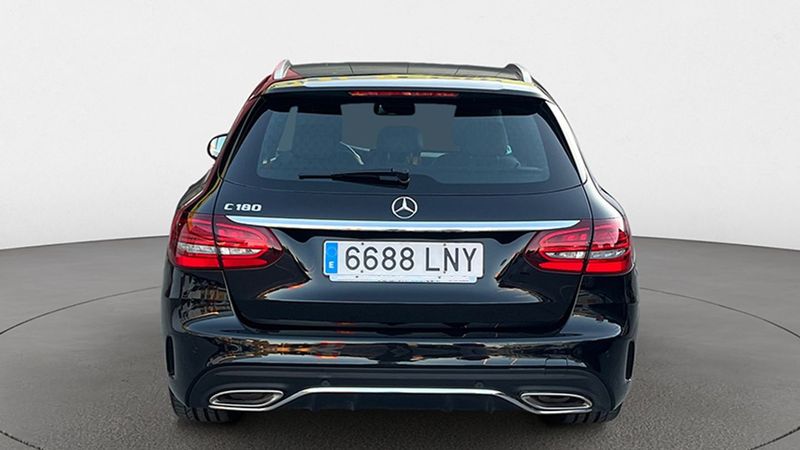 Mercedes-Benz C-Class • 2021 • 52,432 km 6