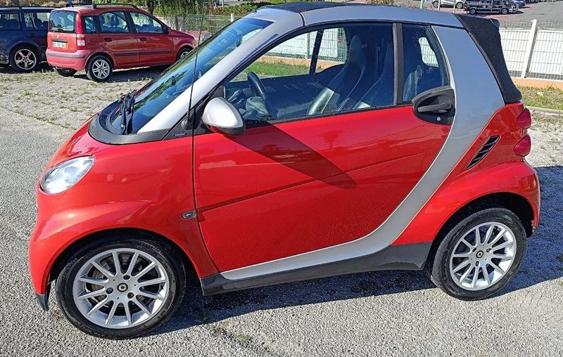 Smart Fortwo cabrio • 2007 • 136,681 km 4