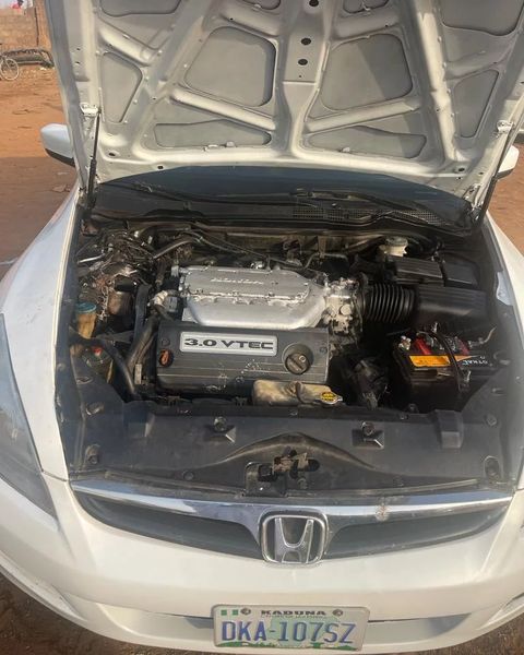 Honda Accord • 2007 • 144,132 km 7