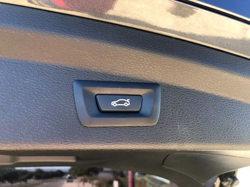 BMW X2 • 2018 • 89,000 km 13