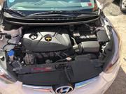 Hyundai Elantra • 2016 • 93,000 km 3