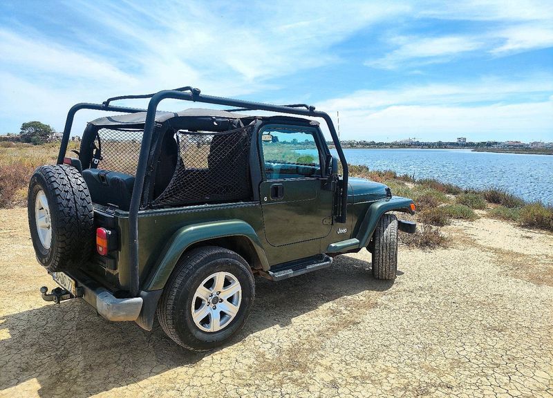 Jeep Wrangler • 2006 • 10,000 km 2