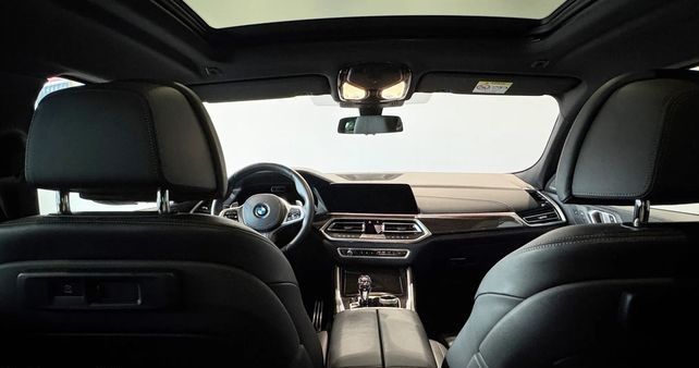 BMW X6 • 2020 • 109,000 km 5