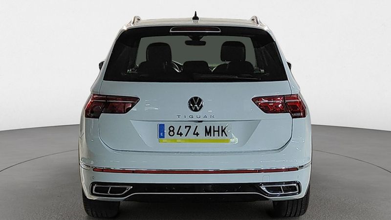 Volkswagen Tiguan • 2023 • 9,499 km 16