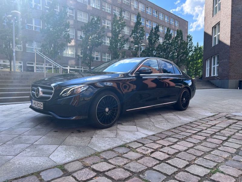 Mercedes-Benz E • 2016 • 96,288 km 15