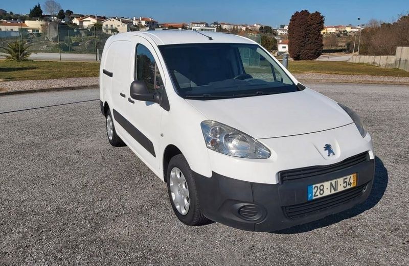 Peugeot 107 • 2012 • 130,000 km 1