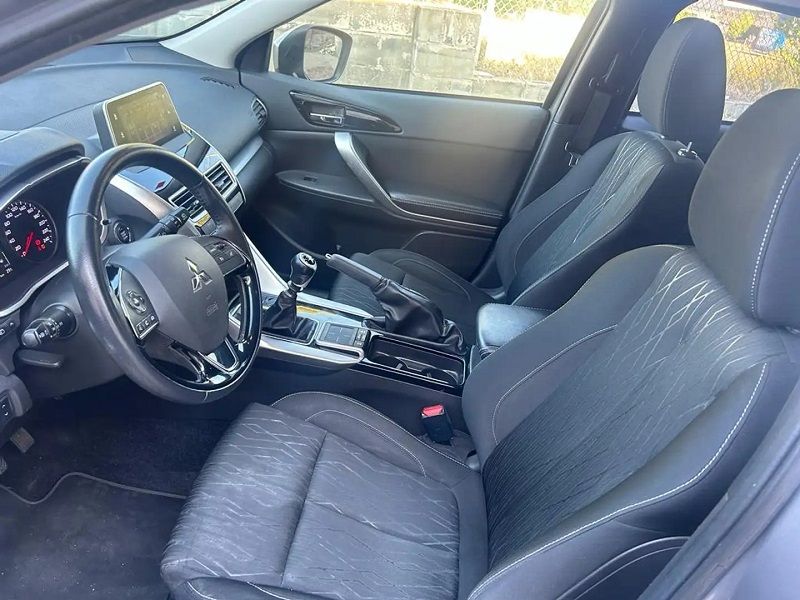 Mitsubishi Eclipse Cross • 2018 • 87,400 km 10