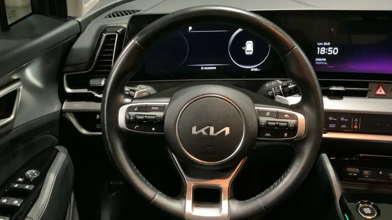 Kia Sportage • 2023 • 9,900 km 14