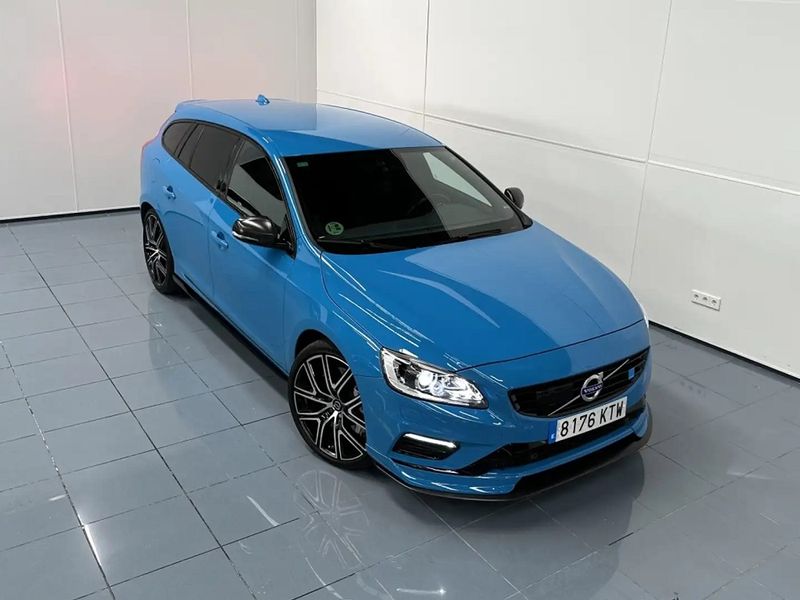 Volvo V60 • 2019 • 38,700 km 1