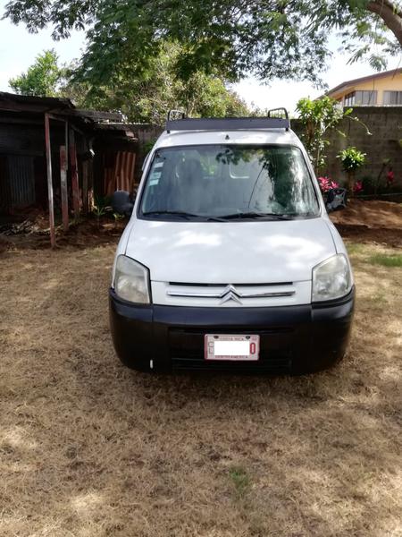 Citroën Berlingo • 2009 • 237,271 km 4