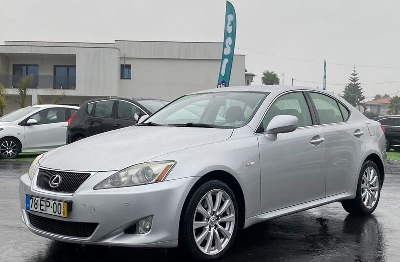 Lexus IS 200 • 2007 • 319,000 km 3
