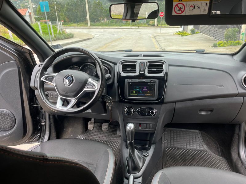 Renault Stepway • 2021 • 90,000 km 3