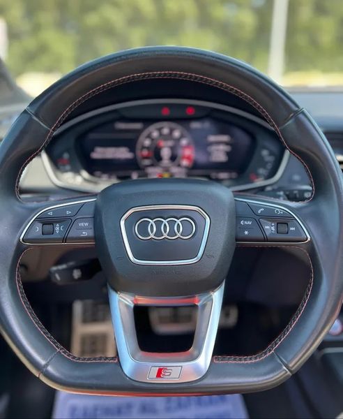 Audi Q5 • 2018 • 149,000 km 3