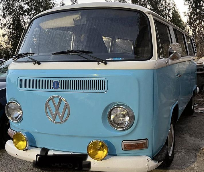Volkswagen T4 • 1972 • 34,000 km 1