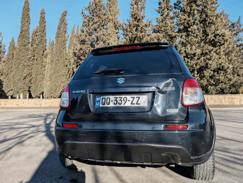Suzuki SX4 • 2008 • 200,000 km 6