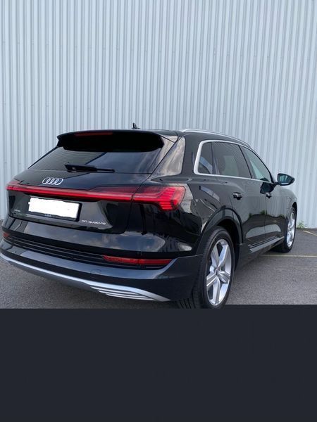 Audi e-tron • 2020 • 80,333 km 3