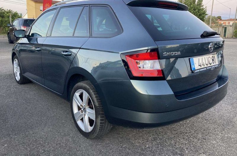 Škoda Fabia • 2018 • 186,020 km 2