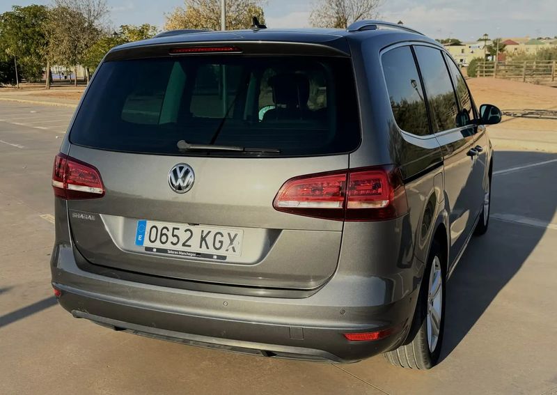 Volkswagen Sharan • 2018 • 183,400 km 5
