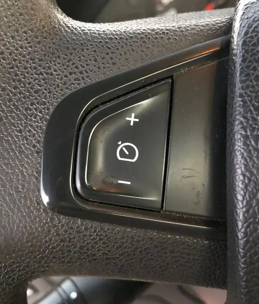 Renault Master • 2015 • 145,000 km 9