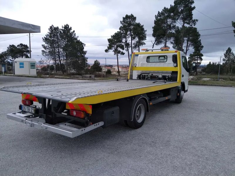 Mitsubishi Fuso canter • 2017 • 17,000 km 3