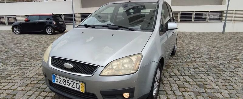 Ford Focus • 2004 • 2,004 km 1