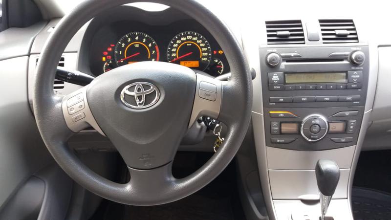 Toyota Corolla • 2011 • 119,000 km 2