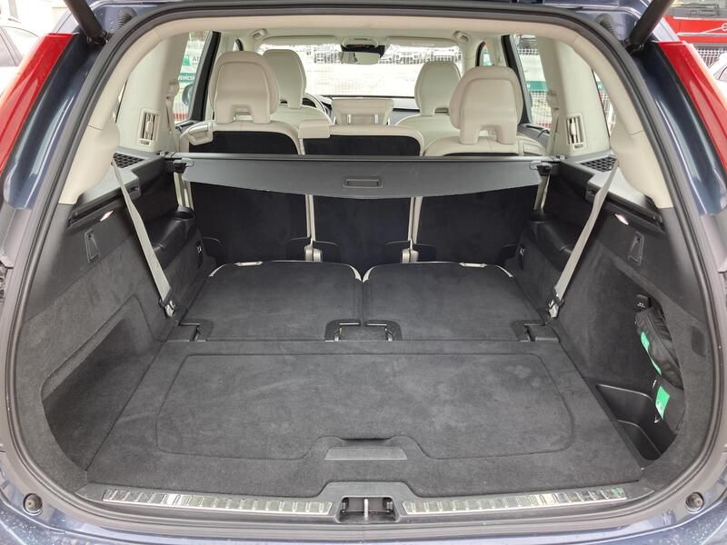 Volvo XC90 • 2022 • 82,563 km 18