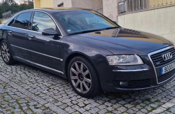 Audi A8 • 2003 • 235,000 km 1