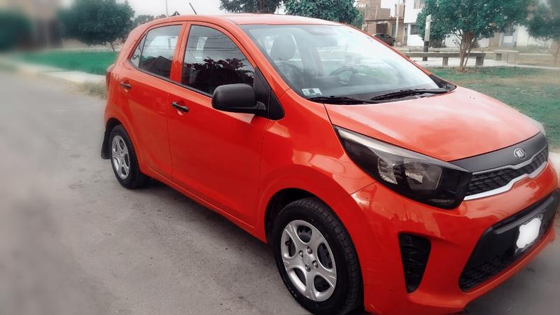 Kia Picanto • 2020 • 32,000 km 2