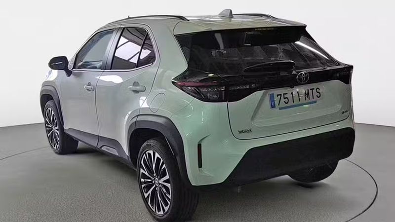 Toyota Yaris • 2024 • 5,564 km 2